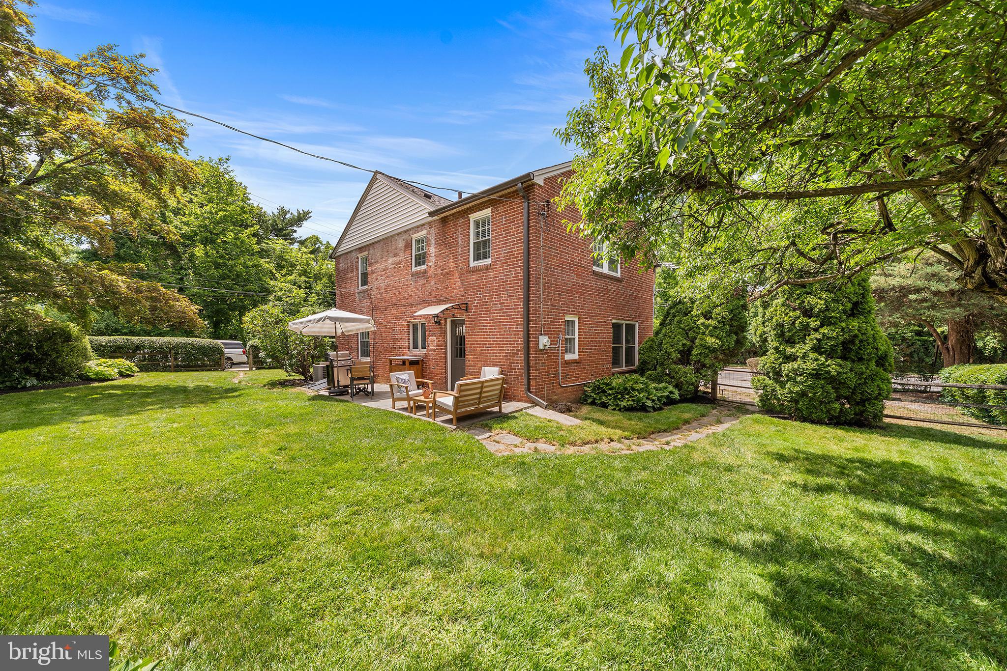 411 Sugartown Road Wayne, PA 19087 - Photo 32 of 34