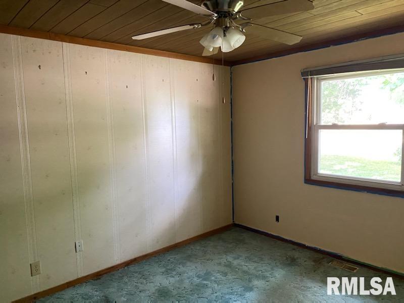 2 New Salem Road Bartonville, IL 61607 - Photo 8 of 8 Gallery Image 8