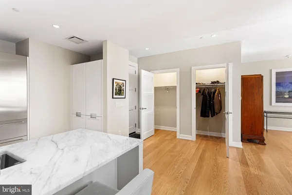 $1,595,000 | 50 South 16th Street, Unit 5301, Philadelphia, PA 19103