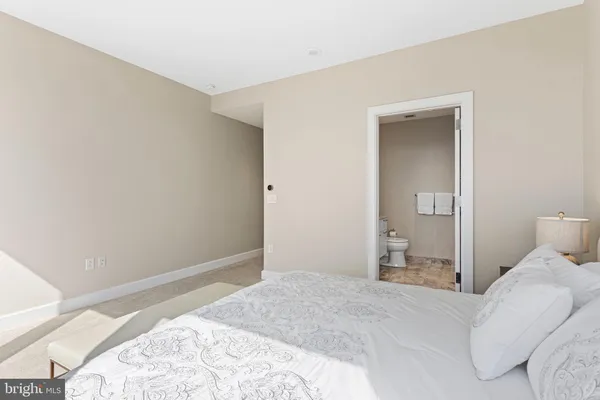 $1,595,000 | 50 South 16th Street, Unit 5301, Philadelphia, PA 19103