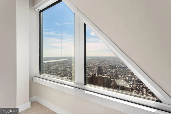 $1,595,000 | 50 South 16th Street, Unit 5301, Philadelphia, PA 19103