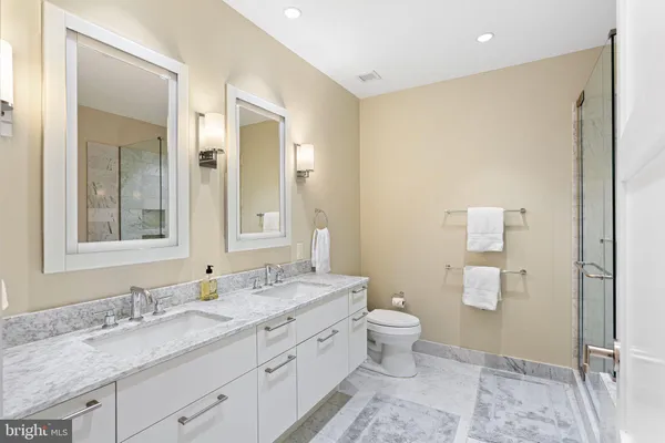 $1,595,000 | 50 South 16th Street, Unit 5301, Philadelphia, PA 19103