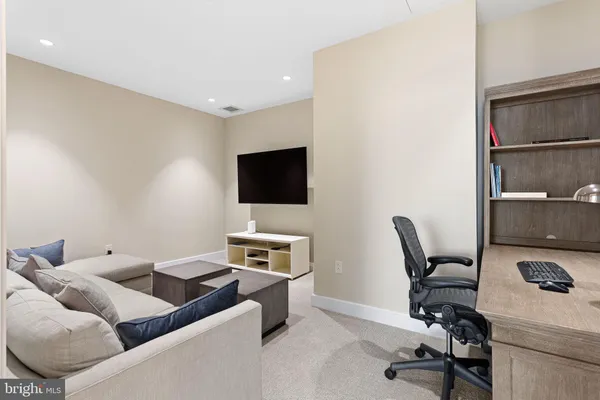 $1,595,000 | 50 South 16th Street, Unit 5301, Philadelphia, PA 19103