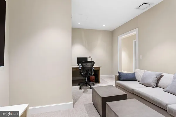 $1,595,000 | 50 South 16th Street, Unit 5301, Philadelphia, PA 19103