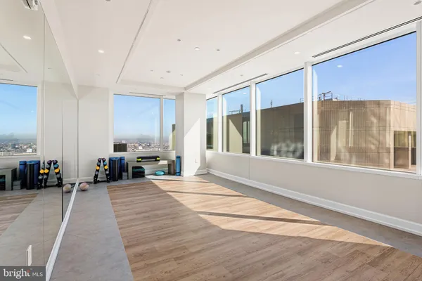 $1,595,000 | 50 South 16th Street, Unit 5301, Philadelphia, PA 19103