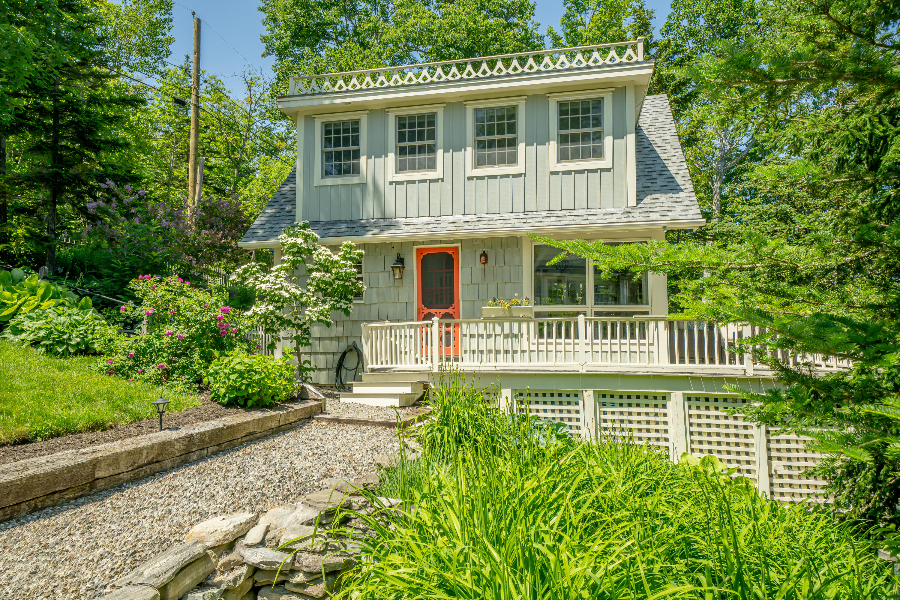 514 Shore Road Northport, ME 04849 - Photo 27 of 47 514 Shore Nestled Inn Ext.5