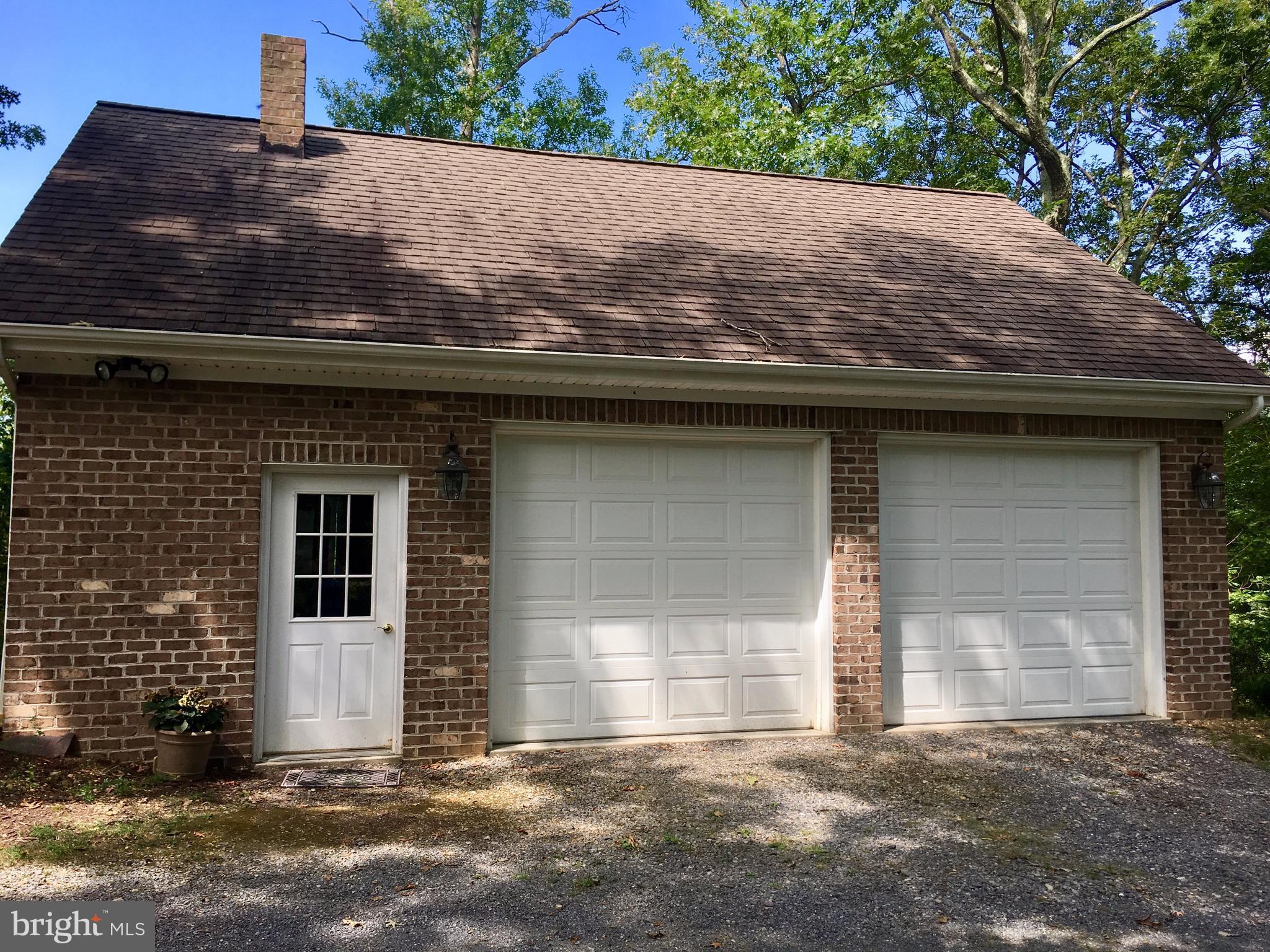 13618 McKenzie Tower Road Southwest Cumberland, MD 21502 - Photo 29 of 30 Detached garage