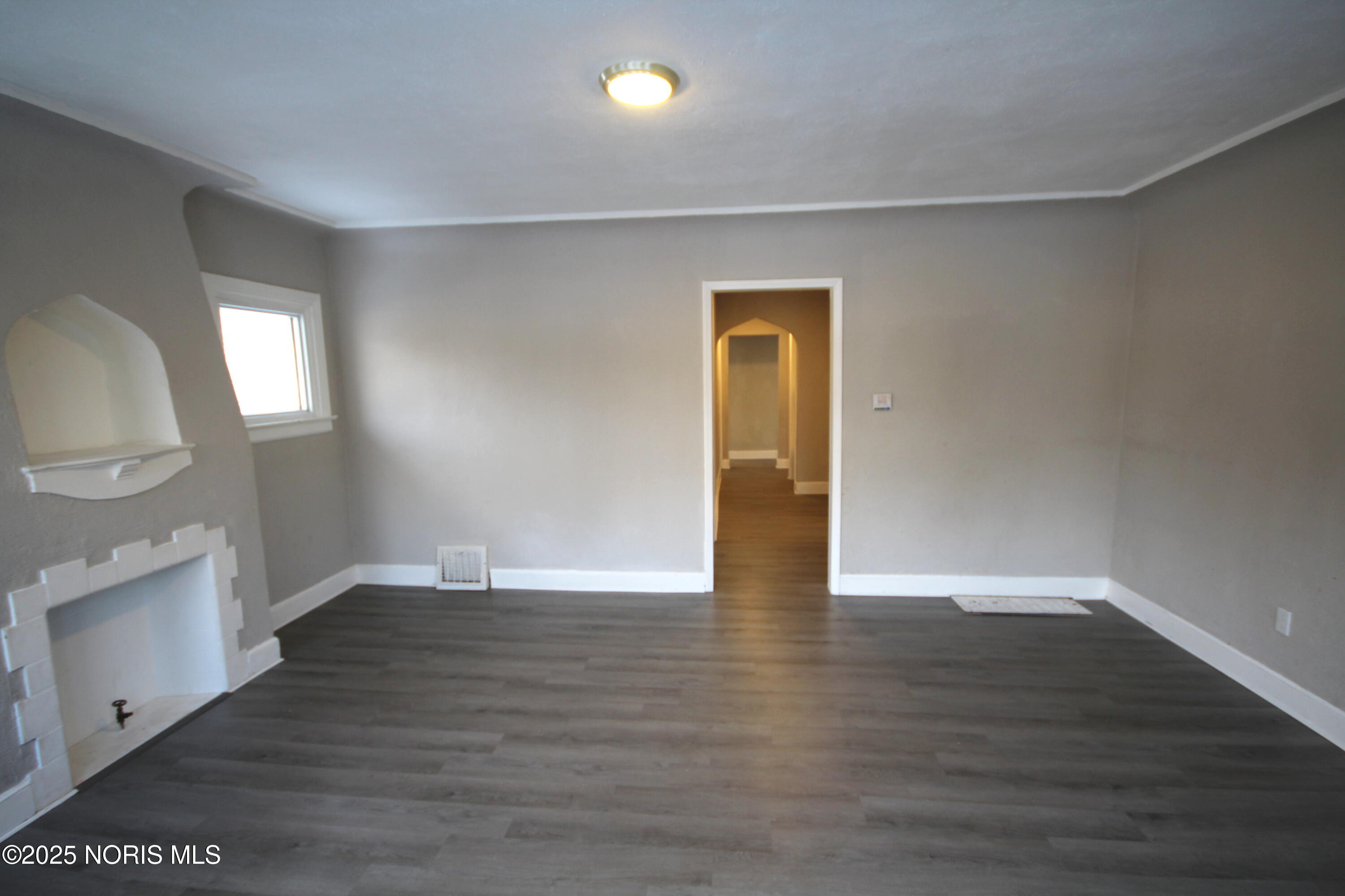 2547 Greenbriar Road Toledo, OH 43607 - Photo 19 of 22 Lvrm4