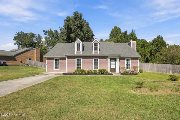 $270,000 | 530 Shadowridge Road, Jacksonville, NC 28546