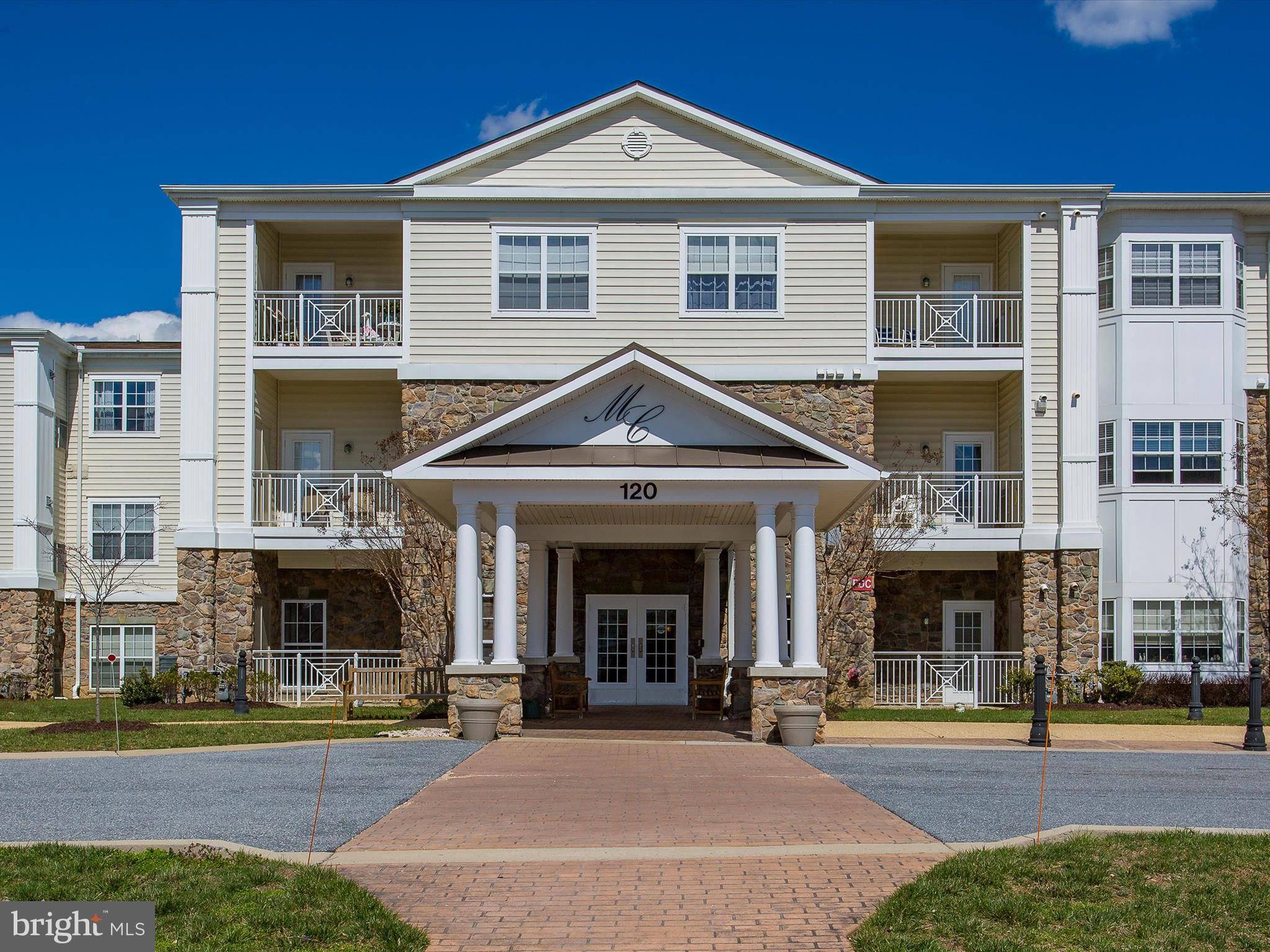 120 Burgess Hill Way, Unit 207 Frederick, MD 21702 - Photo 60 of 67 Exterior Front