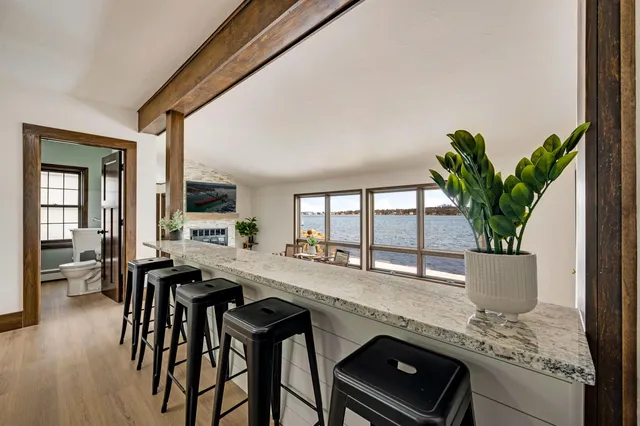 $869,900 | 853 Circle Ridge Circle, Sturgeon Bay, WI 54235