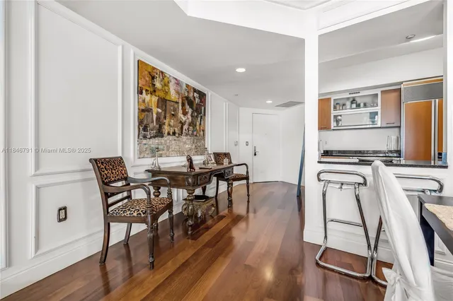 $12,000 | 400 Alton Road, Unit 2409, Miami Beach, FL 33139