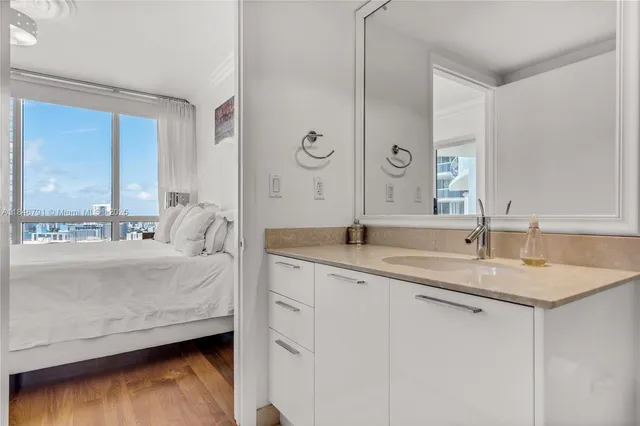 $12,000 | 400 Alton Road, Unit 2409, Miami Beach, FL 33139