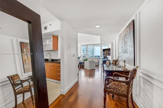 $12,000 | 400 Alton Road, Unit 2409, Miami Beach, FL 33139