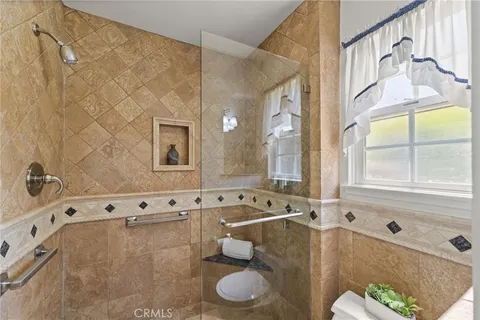 $935,000 | 1807 Vía Palomares, San Dimas, CA 91773