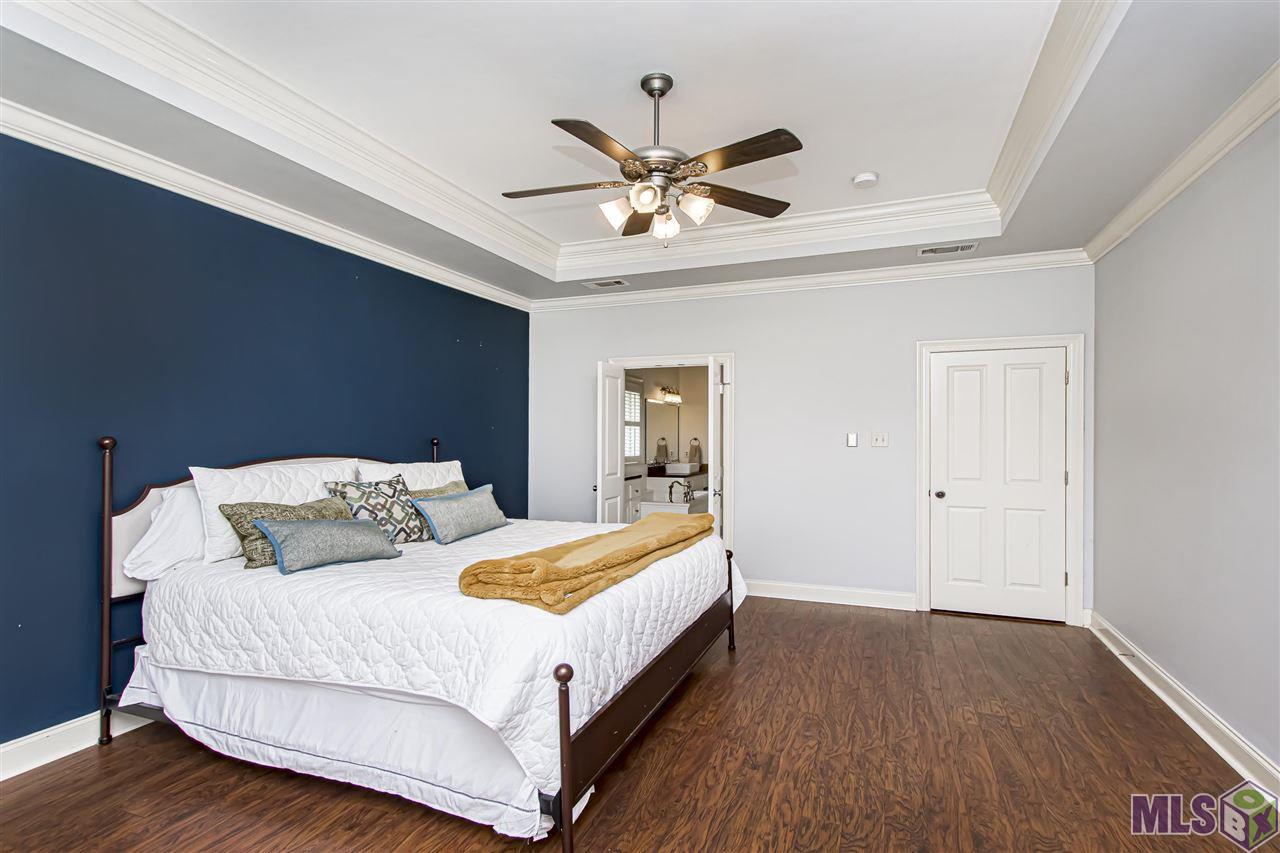 6168 Ridge Way Avenue Baton Rouge, LA 70817 - Photo 20 of 38 Master Bedroom