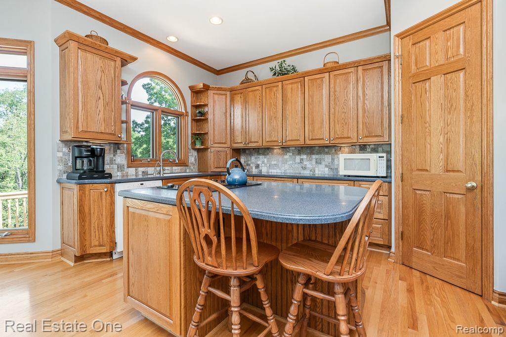 617 Foxwood Trail Rochester, MI 48306 - Photo 25 of 76