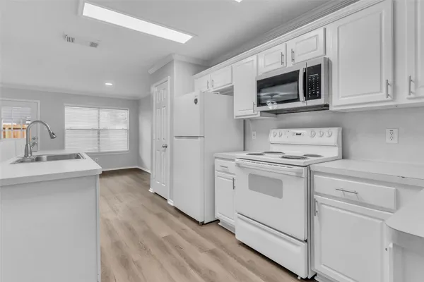 $264,900 | 46 Marble Rock Place, The Woodlands, TX 77382