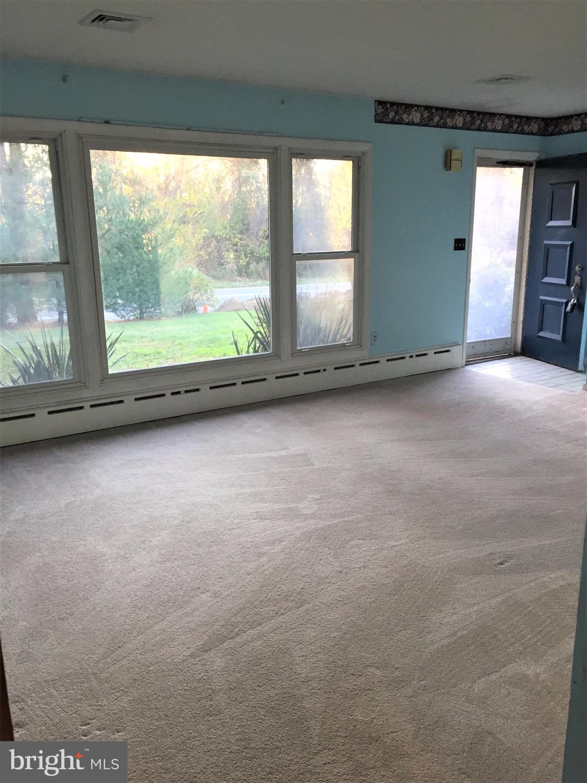 1405 North River Road Halifax, PA 17032 - Photo 2 of 28 Living Room with Big Window! Great Natural Light!