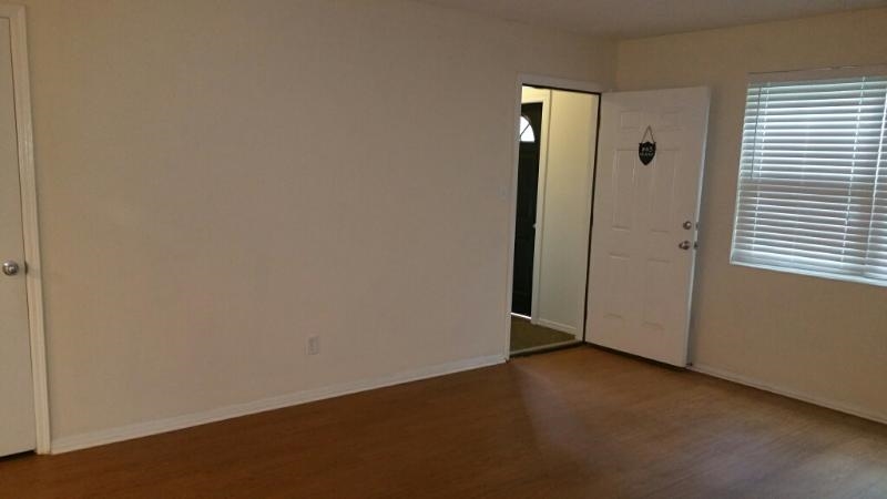 1951 North Meridian Road, Unit 48 Tallahassee, FL 32303 - Photo 3 of 12