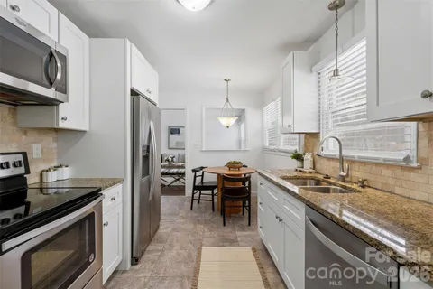 $375,000 | 4401 Somerdale Lane, Charlotte, NC 28205