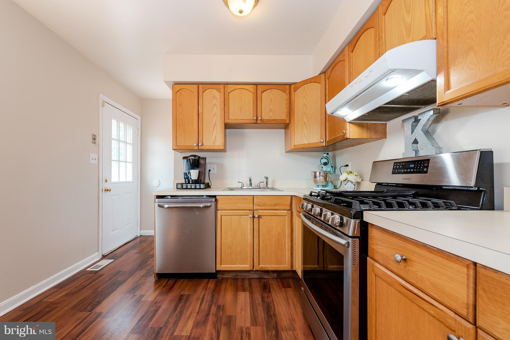 159 Sullivan Road Westminster, MD 21157 - Photo 6 of 23 Kitchen
