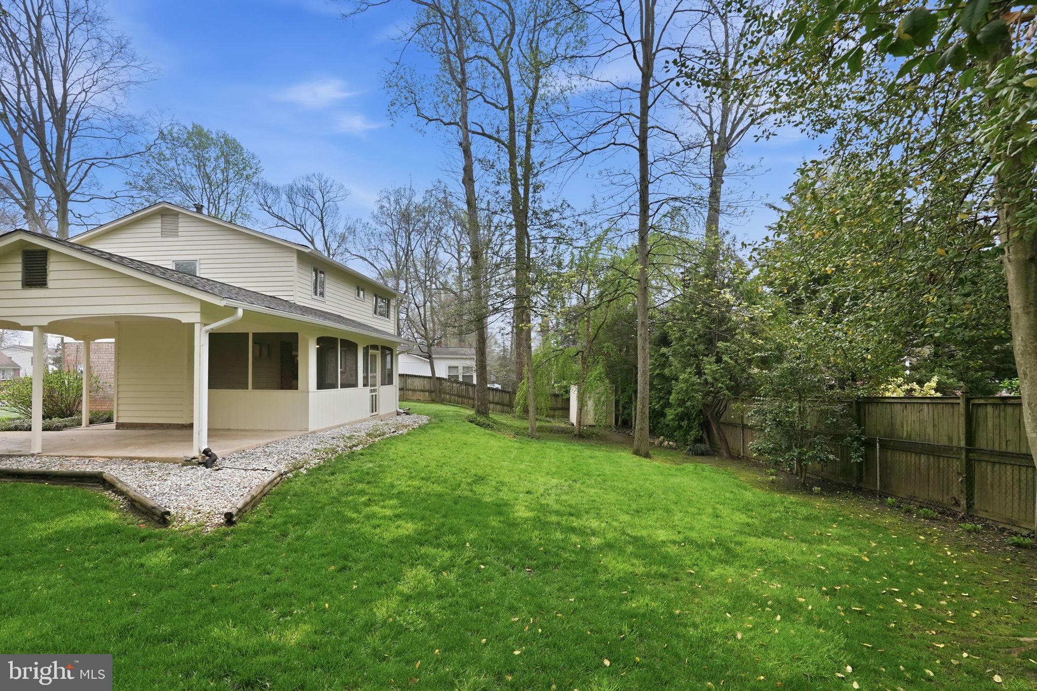 5506 Kempton Drive Springfield, VA 22151 - Photo 24 of 26 Lovely back yard