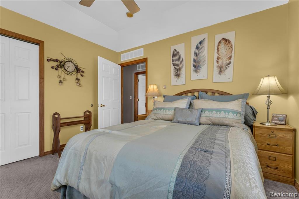 27520 West Road Romulus, MI 48174 - Photo 45 of 71