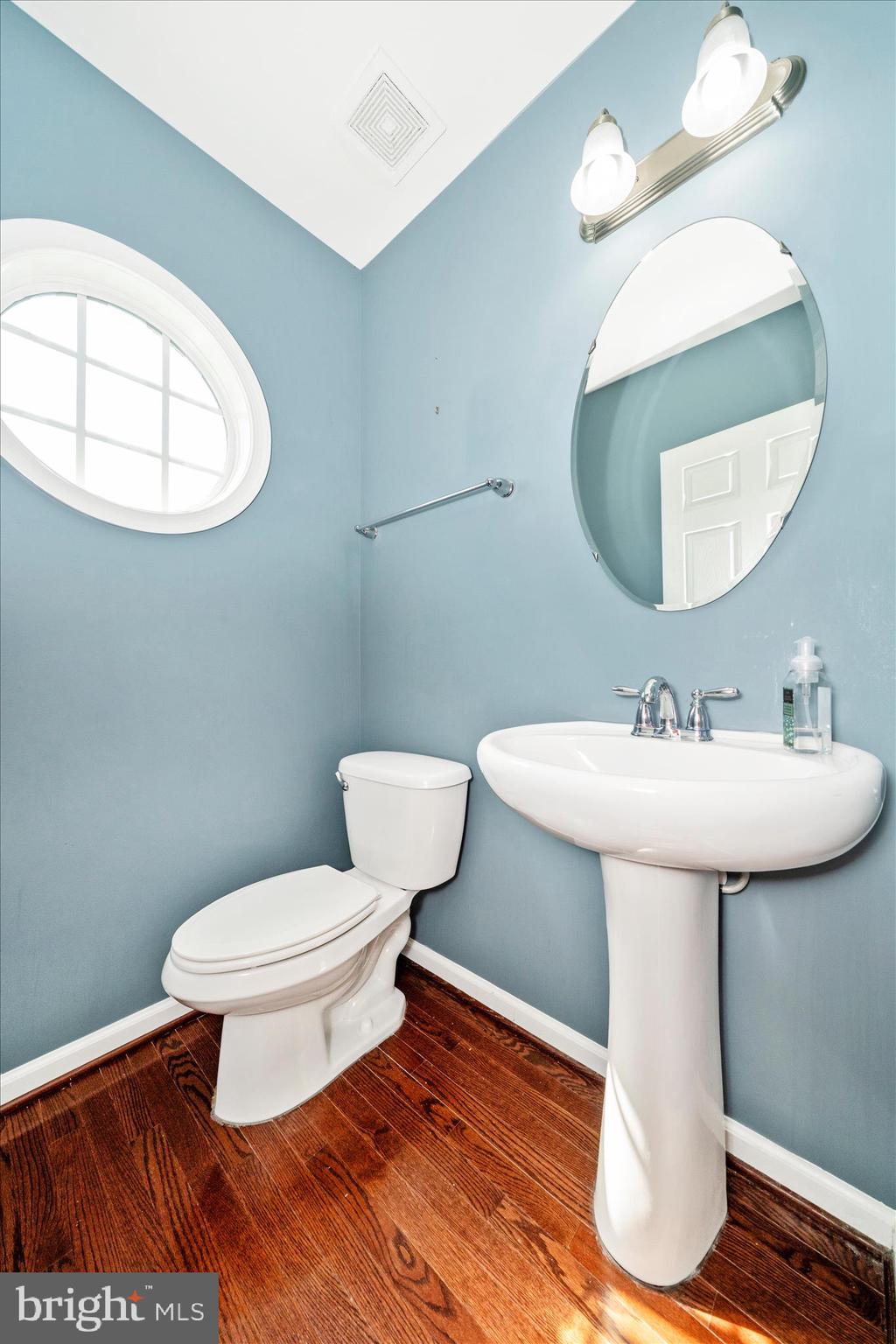 3827 Cullingworth Road Burtonsville, MD 20866 - Photo 24 of 72 Powder Room