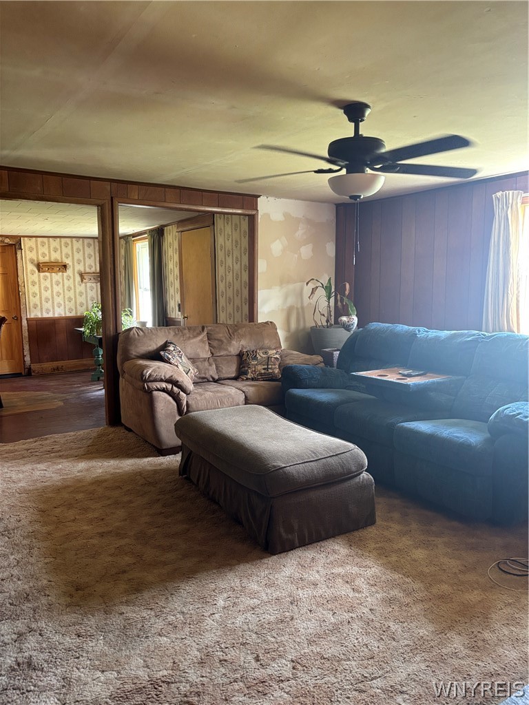 12114 Meahl Road Newstead, NY 14001 - Photo 8 of 36 Living Room