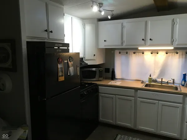 $89,500 | 101 Willow Lane West, Liberty, IN 47353