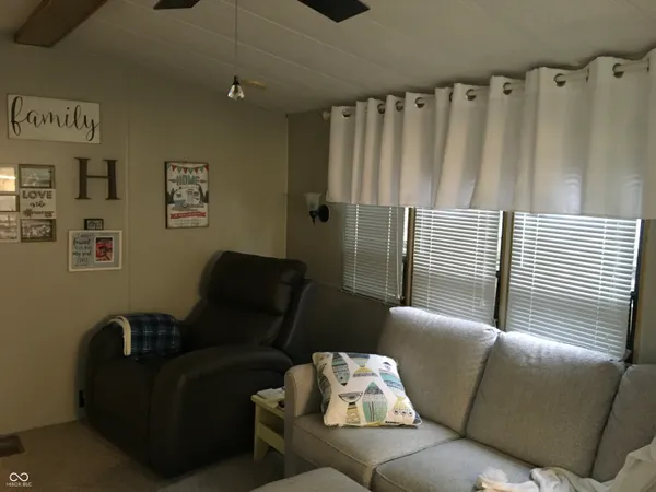 $89,500 | 101 Willow Lane West, Liberty, IN 47353