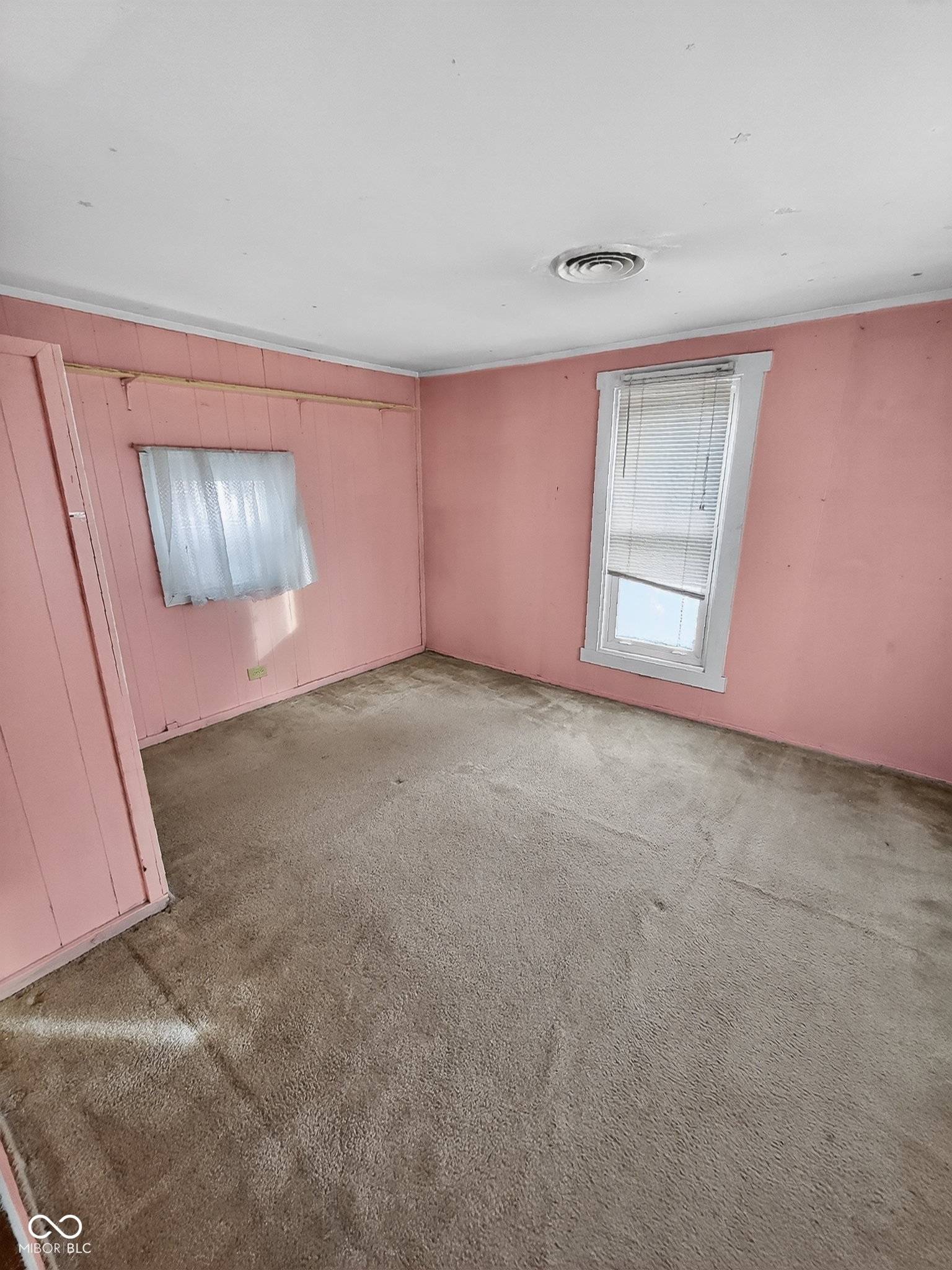 918 West 4th Street Greenfield, IN 46140 - Photo 7 of 15