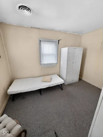 $97,000 | 918 West 4th Street, Greenfield, IN 46140