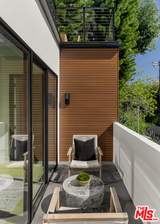 512 Rustic Drive Los Angeles, CA 90065 - Photo 37 of 53 a view of balcony with furniture