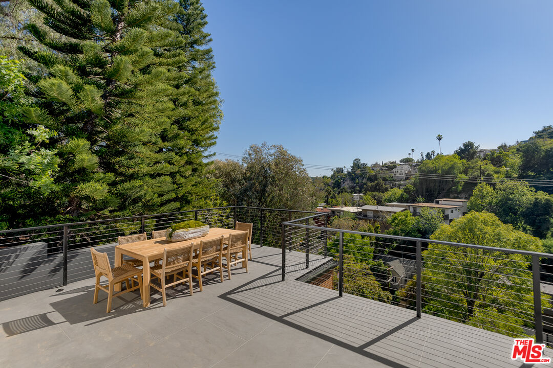 512 Rustic Drive Los Angeles, CA 90065 - Photo 44 of 53 a view of a terrace with chairs