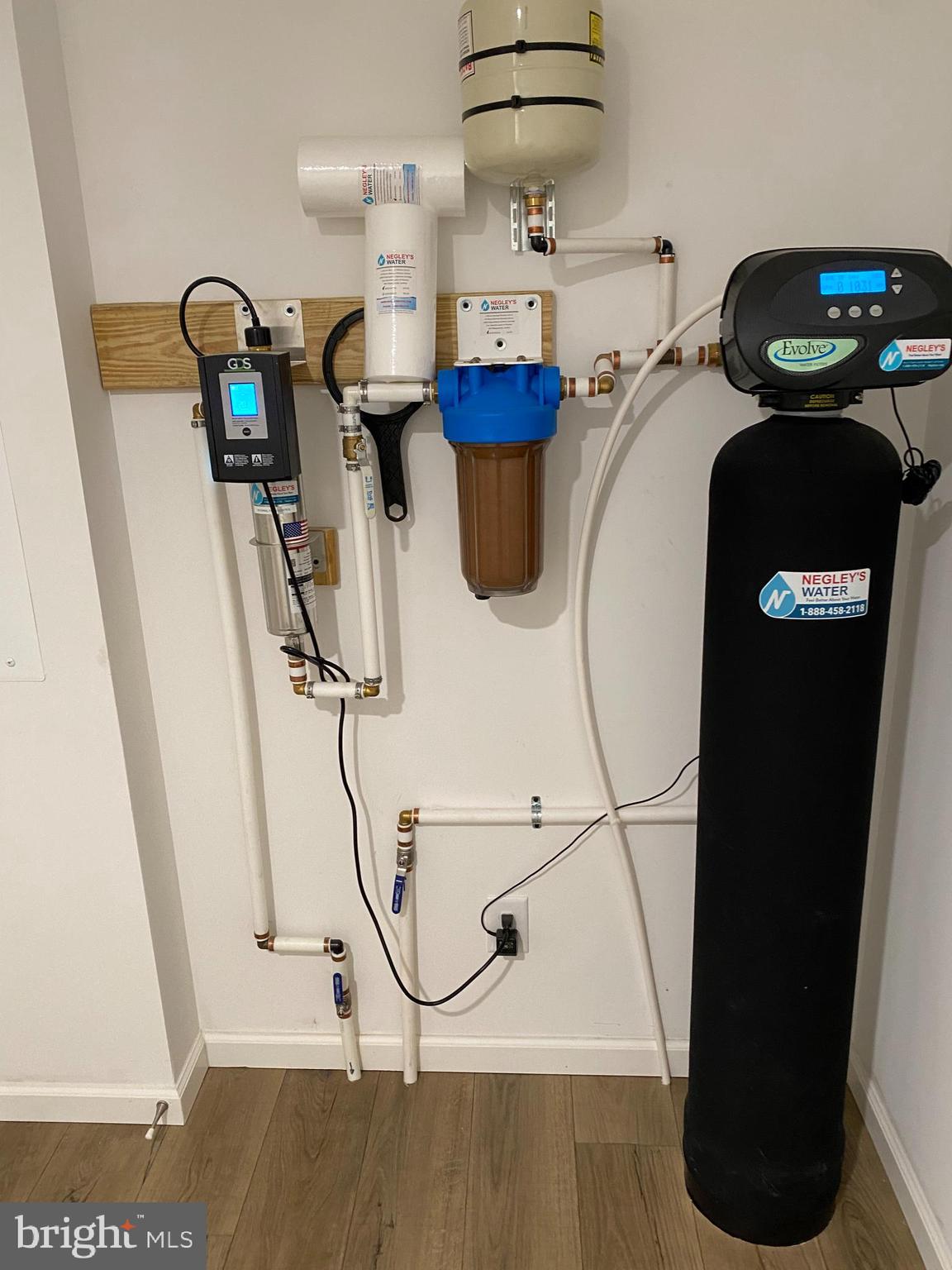 1751 Hilltown Road Biglerville, PA 17307 - Photo 15 of 15 a picture of a room with gym equipment