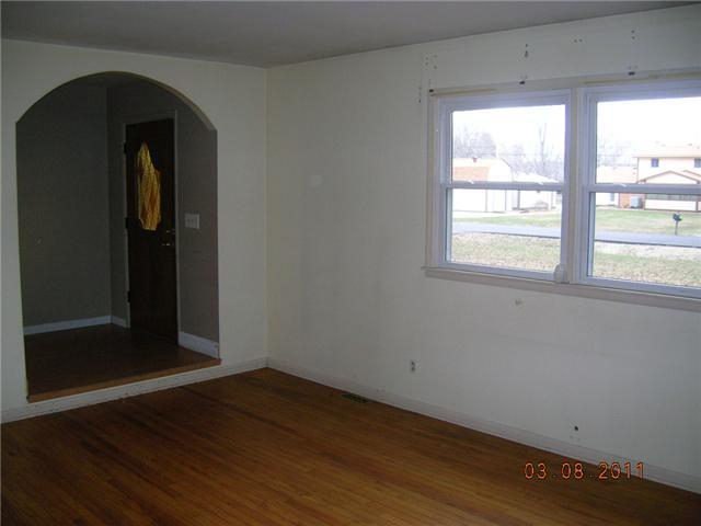9631 Lincoln Road Indianapolis, IN 46228 - Photo 3 of 6 Gallery Image 3