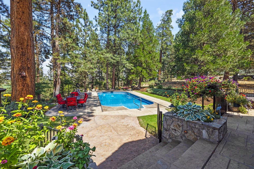 11539 Kestrel Road Klamath Falls, OR 97601 - Photo 50 of 72 11539KestrelRd.-5