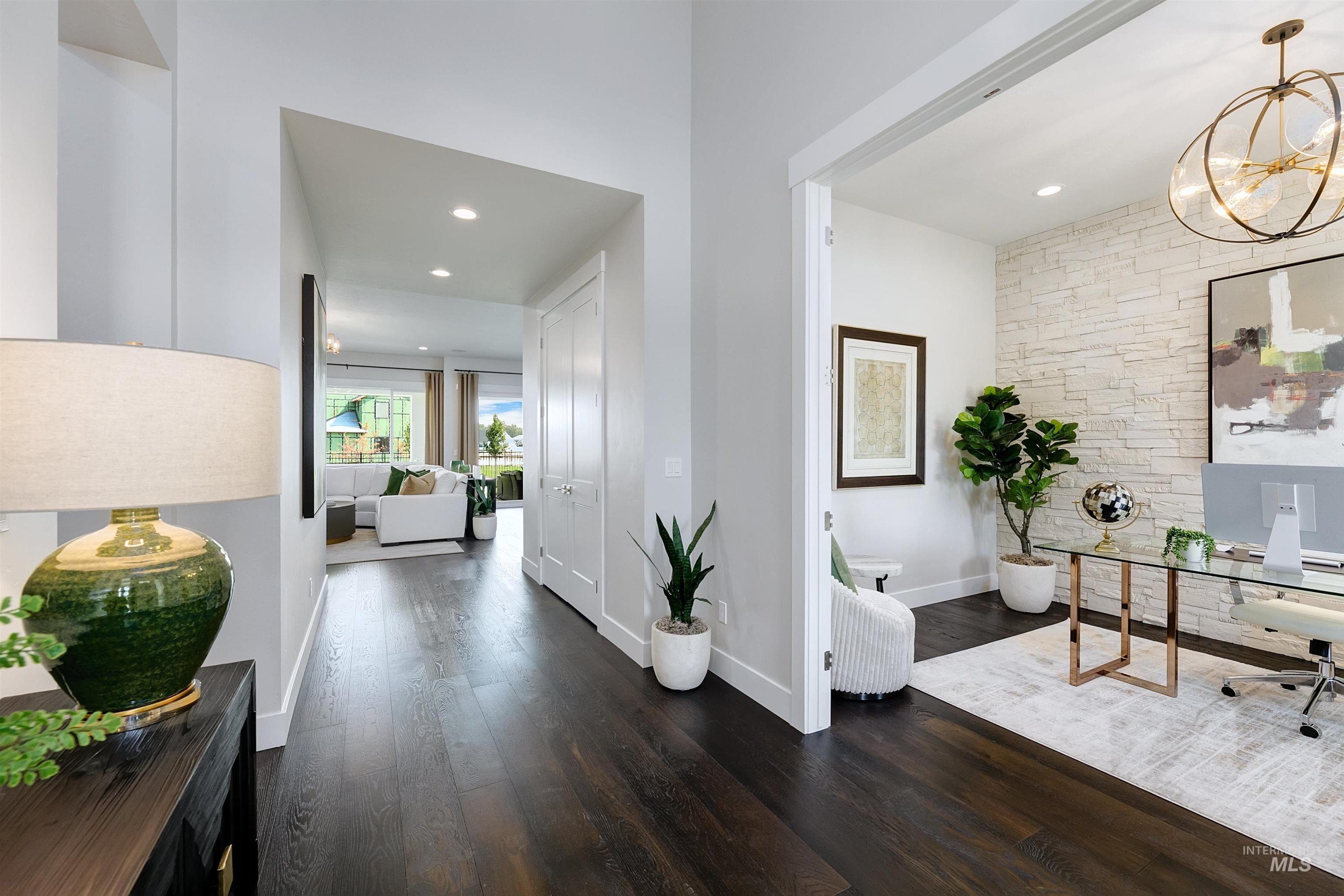 104 South Gresham Way Eagle, ID 83616 - Photo 16 of 48