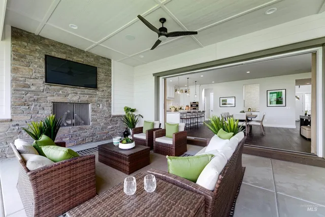 $1,199,999 | 104 South Gresham Way, Eagle, ID 83616