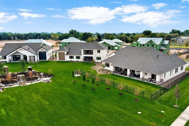 $1,199,999 | 104 South Gresham Way, Eagle, ID 83616