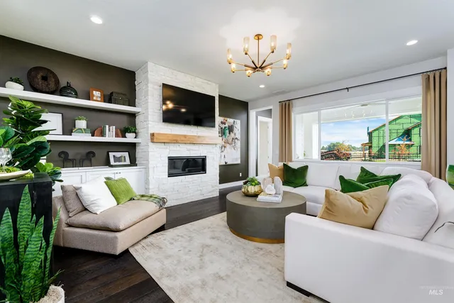 $1,199,999 | 104 South Gresham Way, Eagle, ID 83616