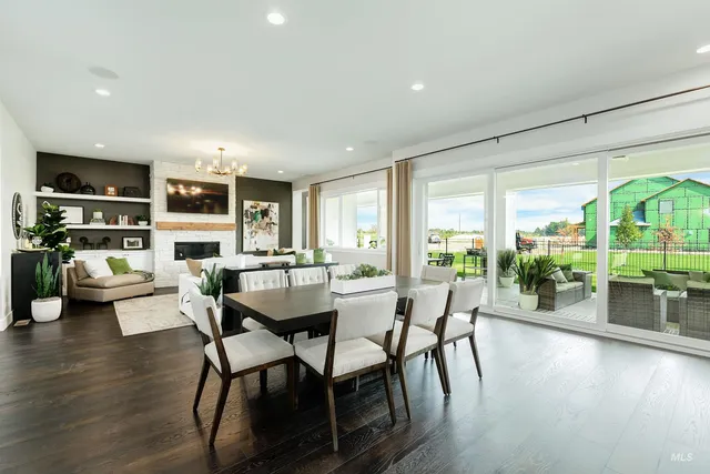 $1,199,999 | 104 South Gresham Way, Eagle, ID 83616