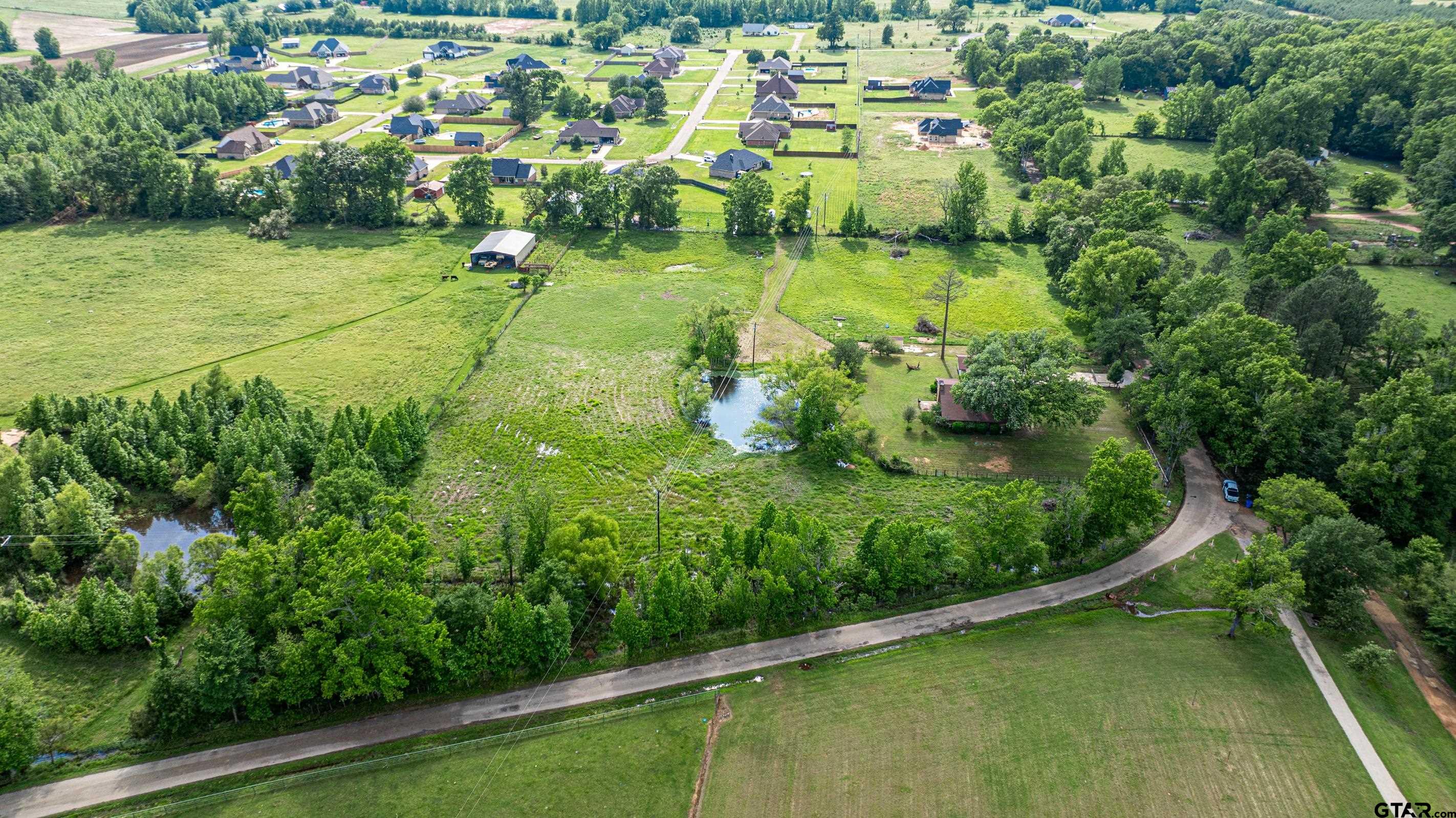 1332 Cr 4840 Mount Mount Pleasant, TX 75455 - Photo 35 of 38 a view of a garden