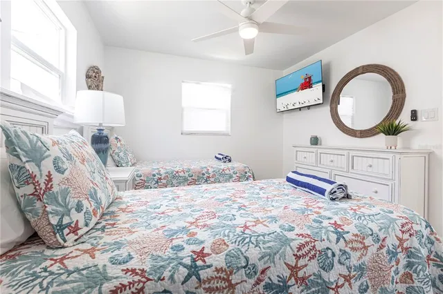 $7,367 | 6020 Midnight Pass Road, Unit 7, Sarasota, FL 34242