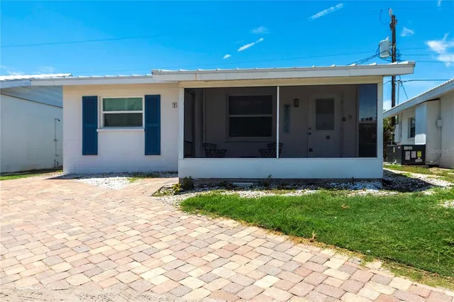 $7,367 | 6020 Midnight Pass Road, Unit 7, Sarasota, FL 34242