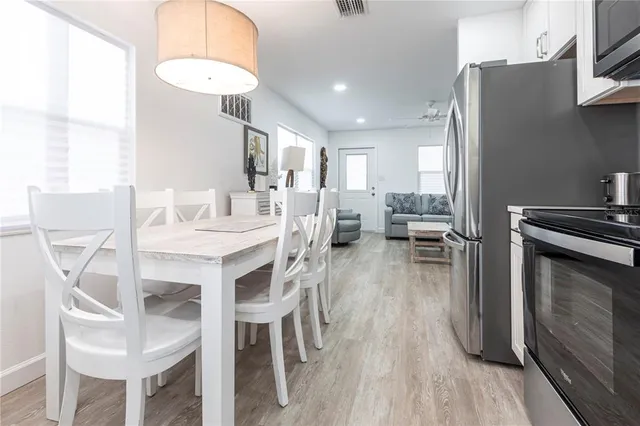 $7,367 | 6020 Midnight Pass Road, Unit 7, Sarasota, FL 34242