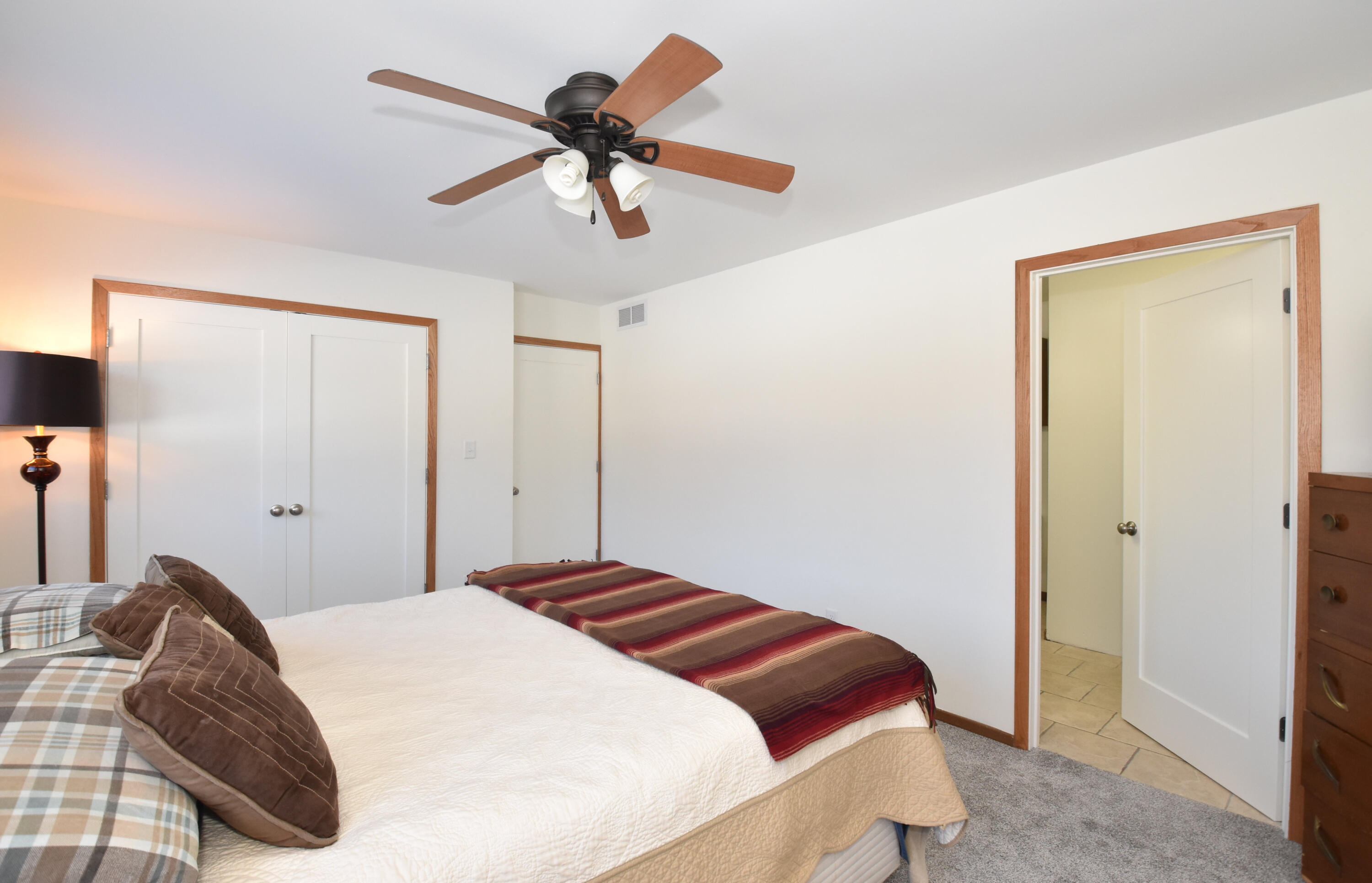 7904 South 67th Street Franklin, WI 53132 - Photo 20 of 36 Primary Bedroom