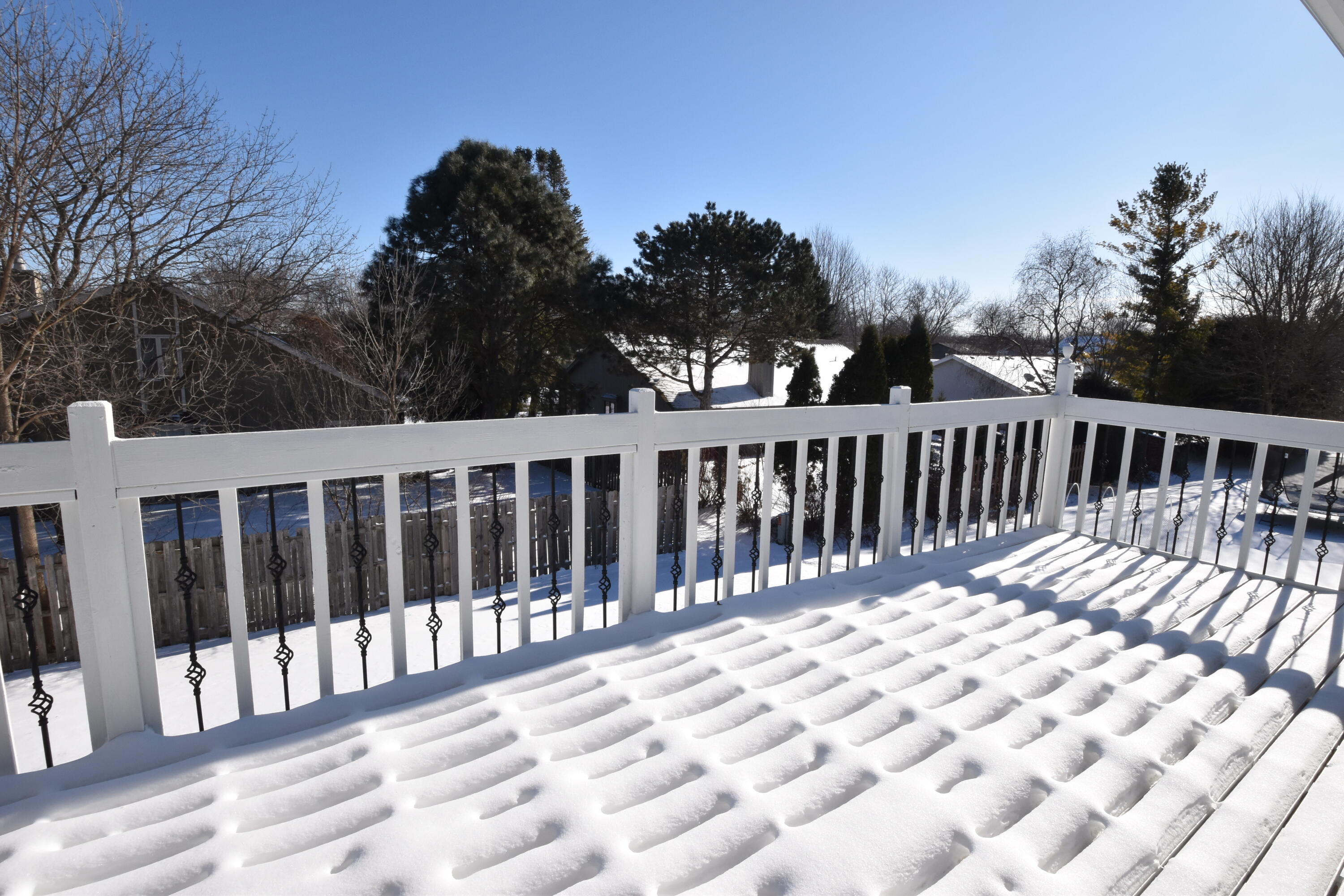 7904 South 67th Street Franklin, WI 53132 - Photo 33 of 36 Balcony view
